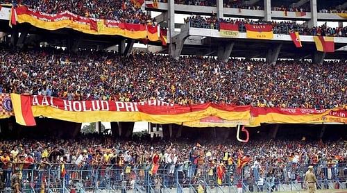 East Bengal fans