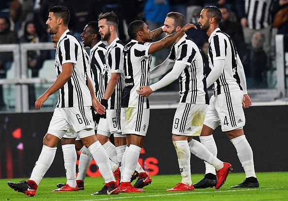 Juventus v Genoa CFC - Serie A