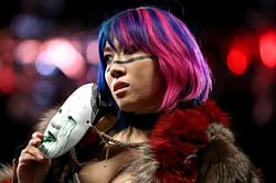 Who gained momentum on last night's Raw (January 29th)?
