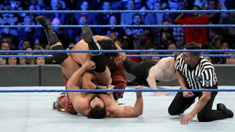 Did Breezango really have to pin SmackDown Live&#039;s hottest act?