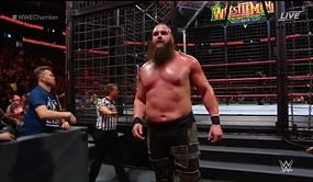 5 Missed moments from the men's Elimination Chamber match