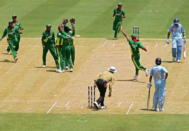 Image result for India vs Bangladesh &acirc; 2007 (World Cup)