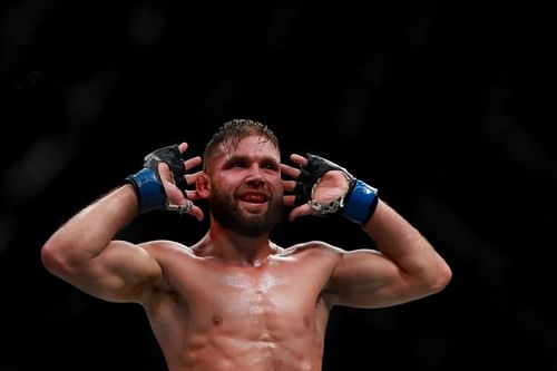 Jeremy Stephens picked up a violent knockout win last night