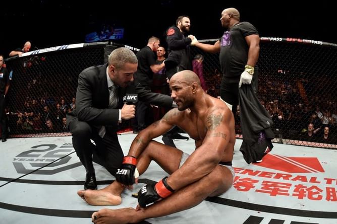 UFC/MMA News: Yoel Romero suffers broken leg in KO win over Luke Rockhold at UFC 221