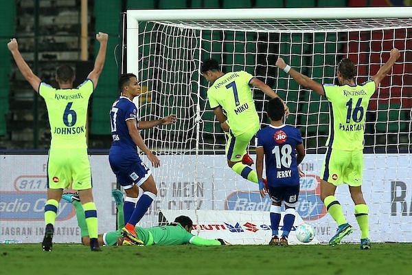 A clinical finish by Miku. (Photo: ISL)