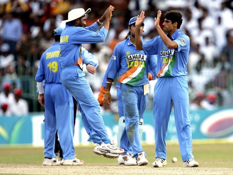 Image result for India vs Sri Lanka &acirc; 2005 (Indian Oil Cup Final)