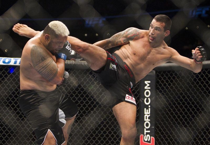 Fabricio Werdum used his improved striking to win a UFC title