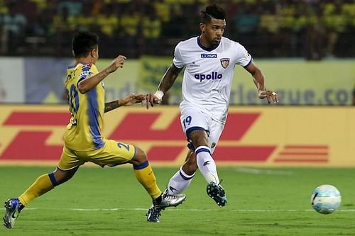 Enter captionThe South Indian Derby had all to play for as both Kerala Blasters and Chennaiyin FC are vying for a spot in the Playoffs. A loss for Chennaiyin would have put them under pressure, while a win for Kerala Blasters would have taken them to the 4th place and that is what made the tie so important, as it had much more than just pride or bragging rights to play for. 