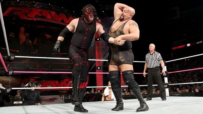 4 Superstars who deserve one last push and how it can be booked