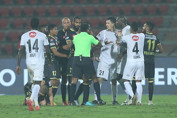 The match ended on a rather sour note. (Photo: ISL)
