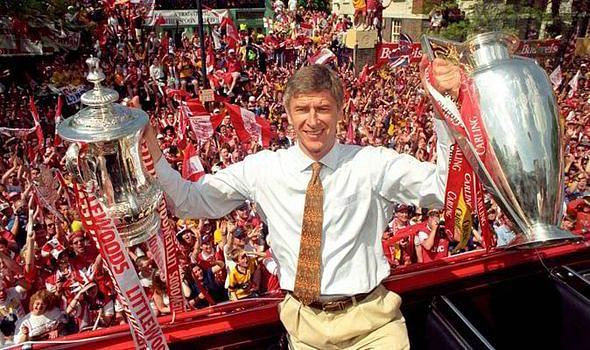 Wenger wins 2 trophies