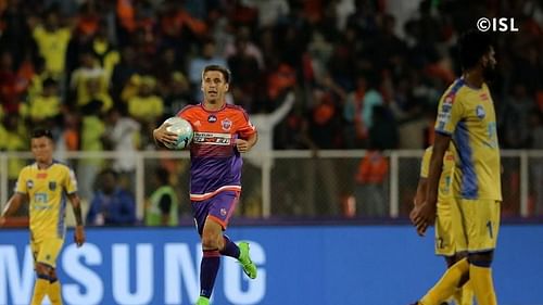 Kerala Blasters FC Pune City