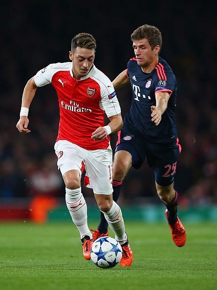 Arsenal FC v FC Bayern Munchen - UEFA Champions League