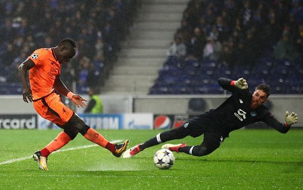 FC Porto v Liverpool - UEFA Champions League Round of 16: First Leg