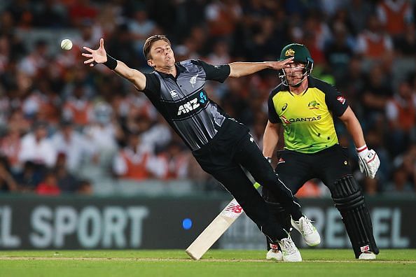 T20 Tri Series Final - New Zealand v Australia