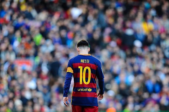 5 times the game was changed by a swing of Messi's left foot