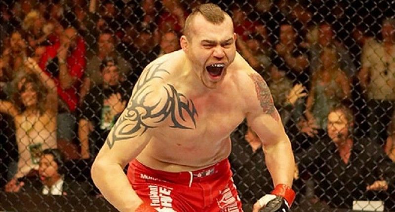 Despite not looking like a steroid user, Tim Sylvia tested positive in 2003