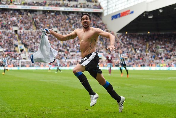 Newcastle United v West Ham United - Premier League