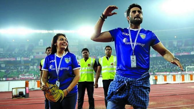 Chennaiyin FC owners Abhishek Bachchan and Vita Dani trying to cheer the fans