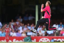5 quality fast bowlers with careers full of injuries