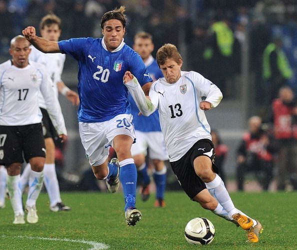 Emiliano Alfaro during his debut for Uruguay against Italy.