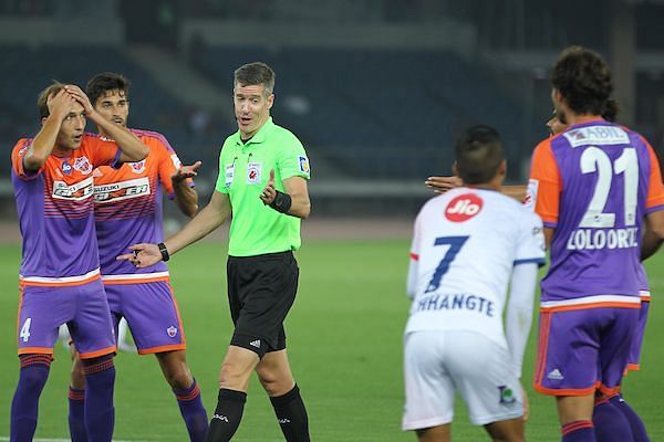 FC Pune City have already qualified for the semifinals, and seemed to have take it easy. (Photo: ISL)