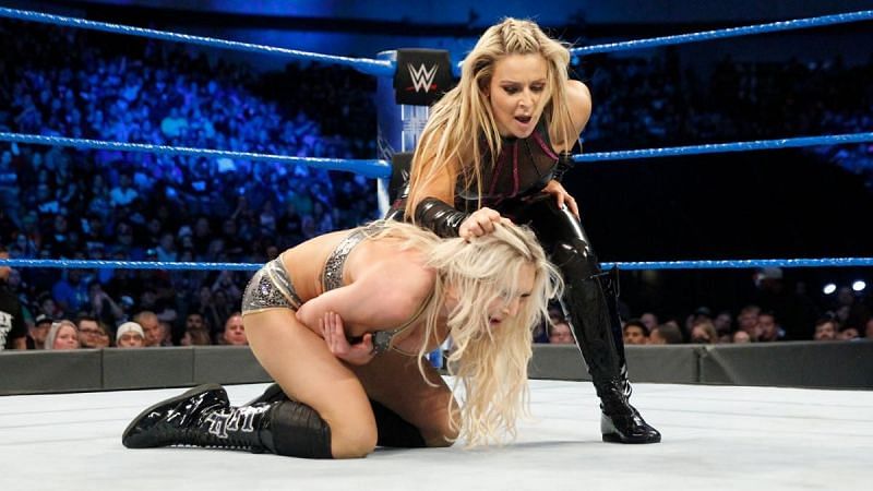 Charlotte Flair faces Natalya on SmackDown Live