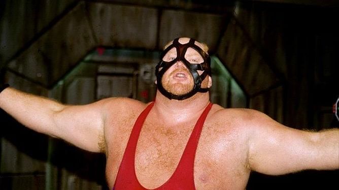 WWE News: Vader to undergo heart surgery