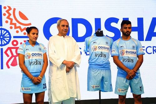 Naveen Patnaik, Rani Rampal and Manpreet Singh