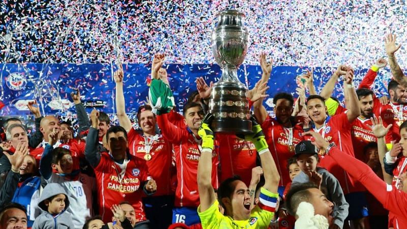 Chile team celebrating winning Copa America 2015
