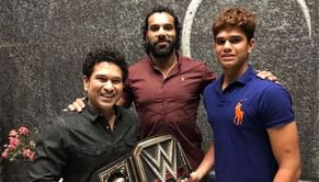 5 times WWE Superstars tried their hands at cricket