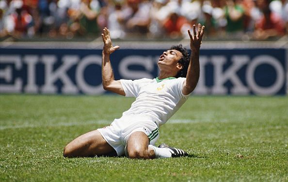 Hugo Sanchez  Mexico v Paraguay FIFA World Cup 1986