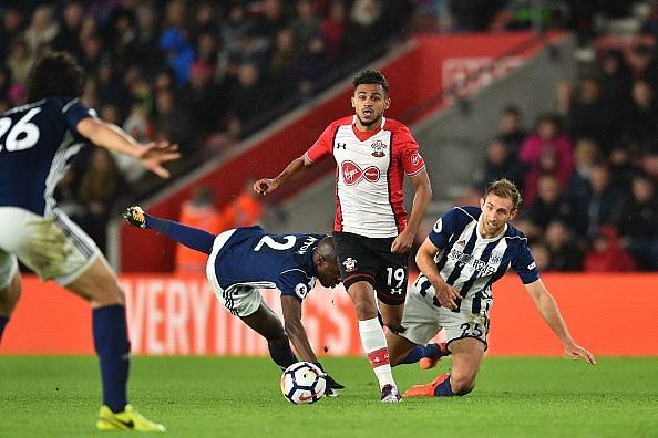 Boufal going past West Brom defenders