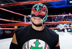 From the WWE Rumor Mill: Rey Mysterio set to meet with WWE ahead of contract signing
