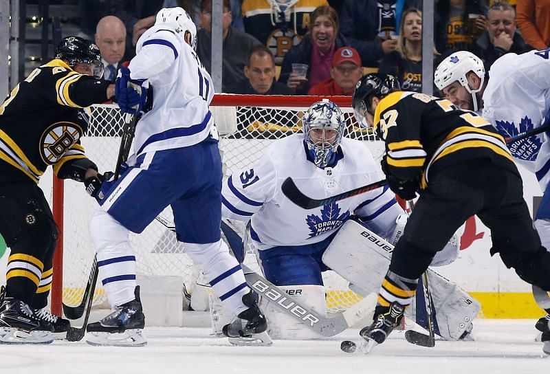 Maple Leafs Beat Bruins 4-3, Avoid Elimination In Game 5