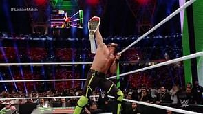 WWE News: Seth Rollins retains the Intercontinental Championship at The Greatest Royal Rumble