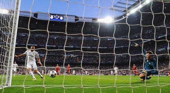 Real Madrid v FC Bayern Muenchen - UEFA Champions League Semi Final