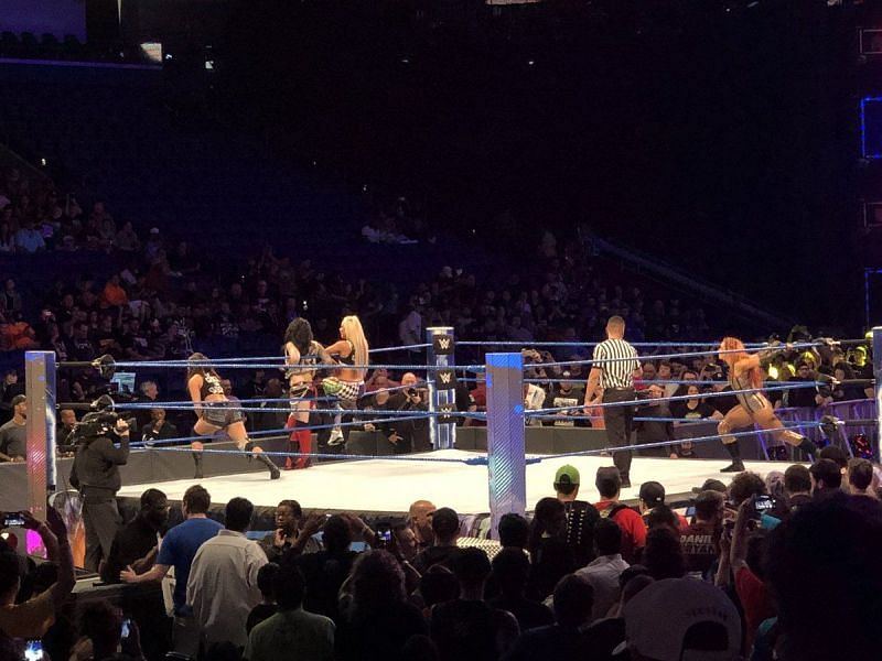 Becky Lynch gives everyone some straight fire in the SD Live dark match