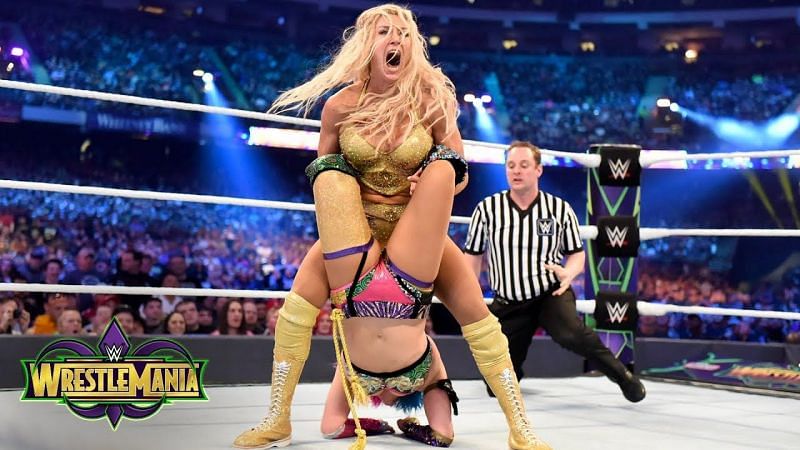 Charlotte vs Asuka inevitably came down to who could stop whom first