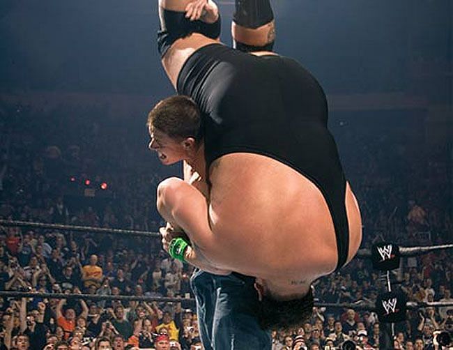 Big Show&#039;s weight and level of effort have swung through various extremes in his long career; at Wrestlemania XX, the former was at its highest while the latter was low.