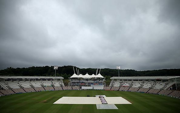 Hampshire v Yorkshire - Specsavers County Championship: Division One