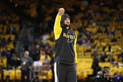 Report: Stephen Curry in Danger of Missing Beginning of Conf. Semis