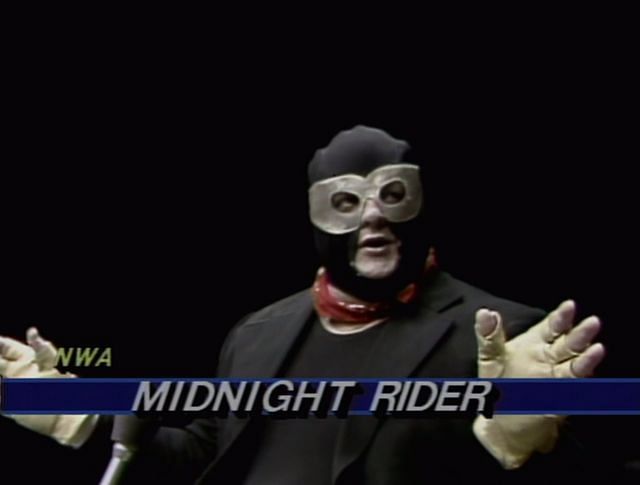 The Midnight Rider bore a striking resemblance to Dusty Rhodes...