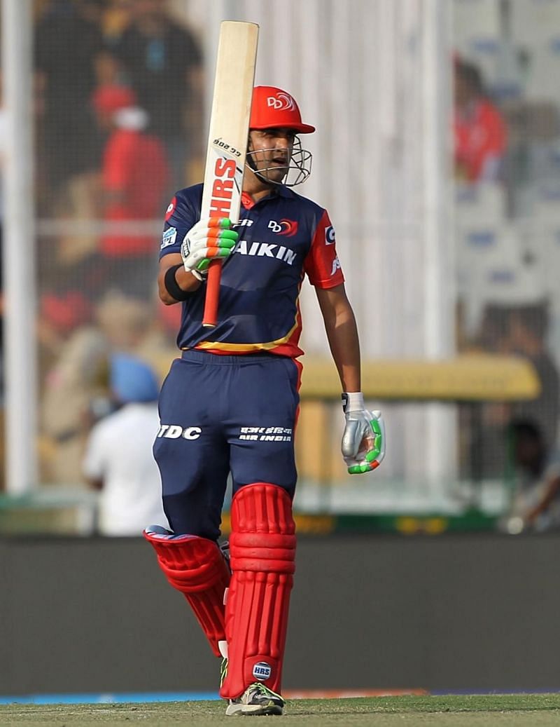 Gambhir returned to the pavilion in the last over of the batting powerplay