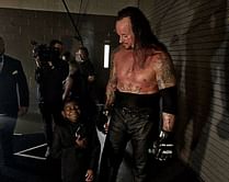 WWE News: Heartwarming photo of The Undertaker backstage at WrestleMania 34