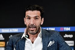 "Ale Buffon, ale ale!"