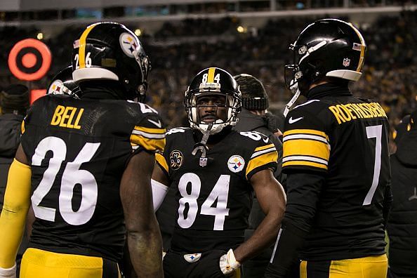 NFL: DEC 10 Ravens at Steelers