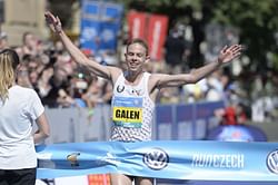 American Galen Rupp wins Prague international marathon