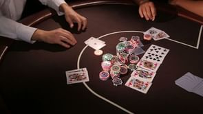 5 Poker Manners that you need to follow while playing