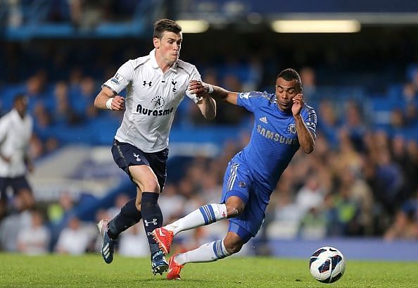 Soccer - Barclays Premier League - Chelsea v Tottenham Hotspur - Stamford Bridge